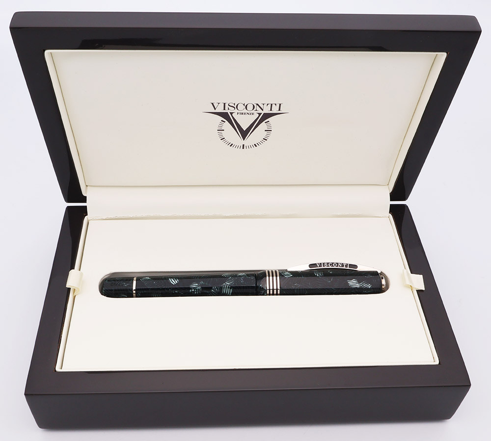 Visconti Opera 限定　Aida 万年筆　18k Visconti Opera 限定 Aida 万年筆 18k - メルカリ